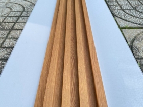 Ốp Tường Trần Cùng Lam Sóng Giả Gỗ