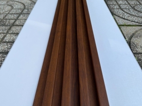 Thanh Lam 4 Sóng Ốp Tường Trần